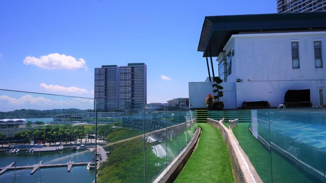 נוסג'יה Trinidad Suites Johor, Trademark Collection By Wyndham מראה חיצוני תמונה