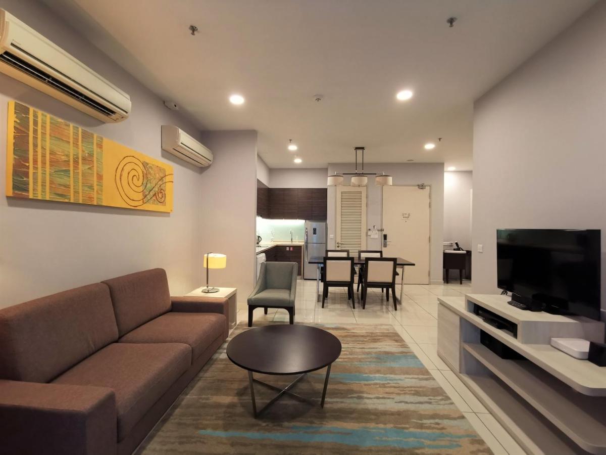 נוסג'יה Trinidad Suites Johor, Trademark Collection By Wyndham מראה חיצוני תמונה