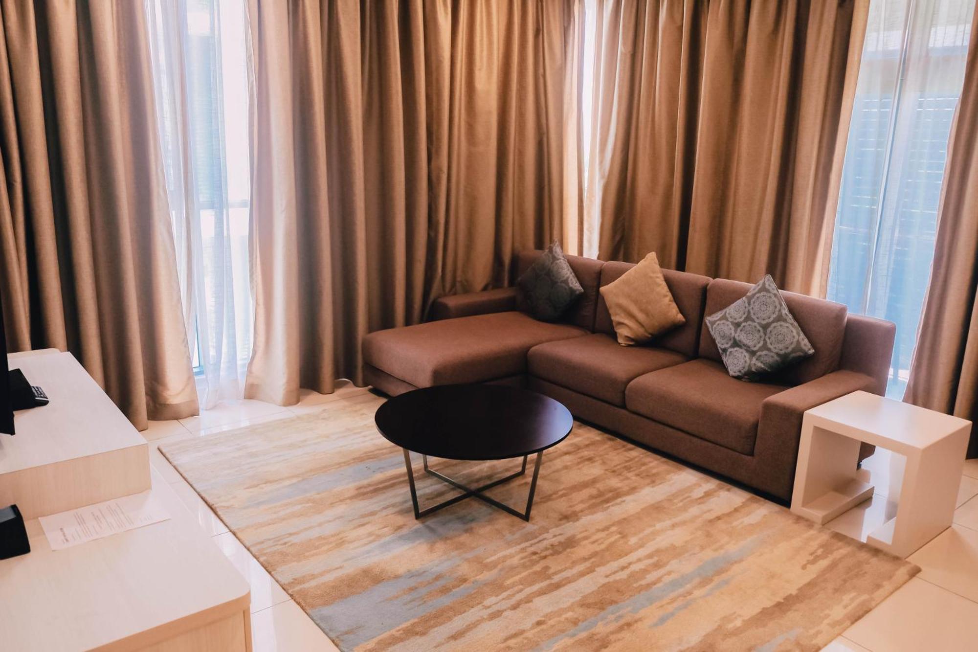 נוסג'יה Trinidad Suites Johor, Trademark Collection By Wyndham מראה חיצוני תמונה