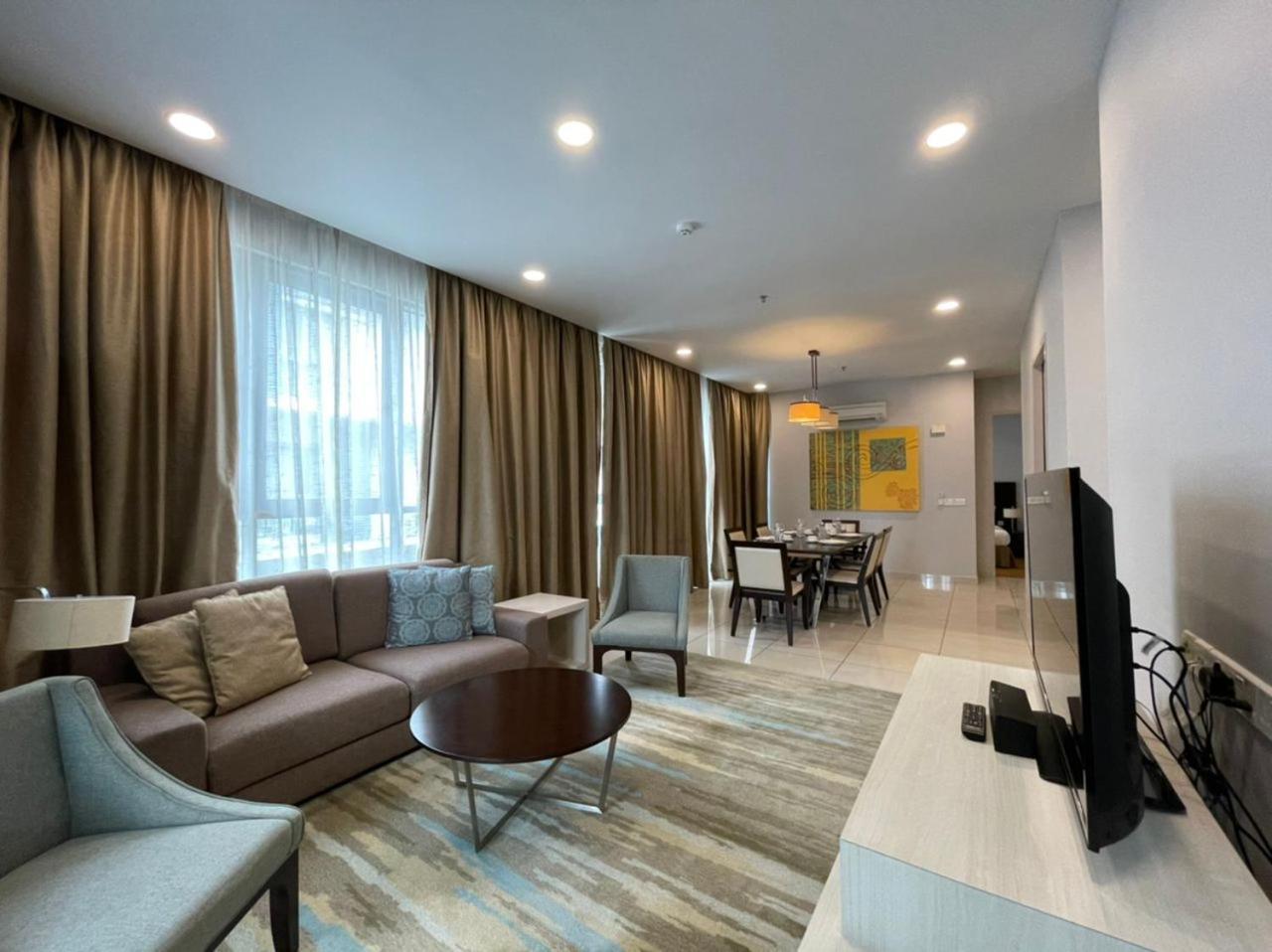 נוסג'יה Trinidad Suites Johor, Trademark Collection By Wyndham מראה חיצוני תמונה