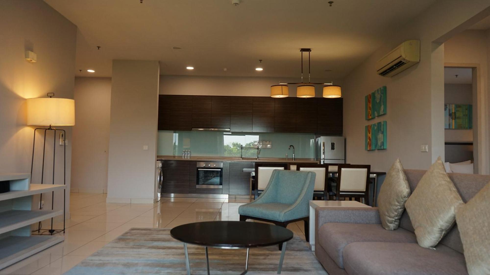 נוסג'יה Trinidad Suites Johor, Trademark Collection By Wyndham מראה חיצוני תמונה