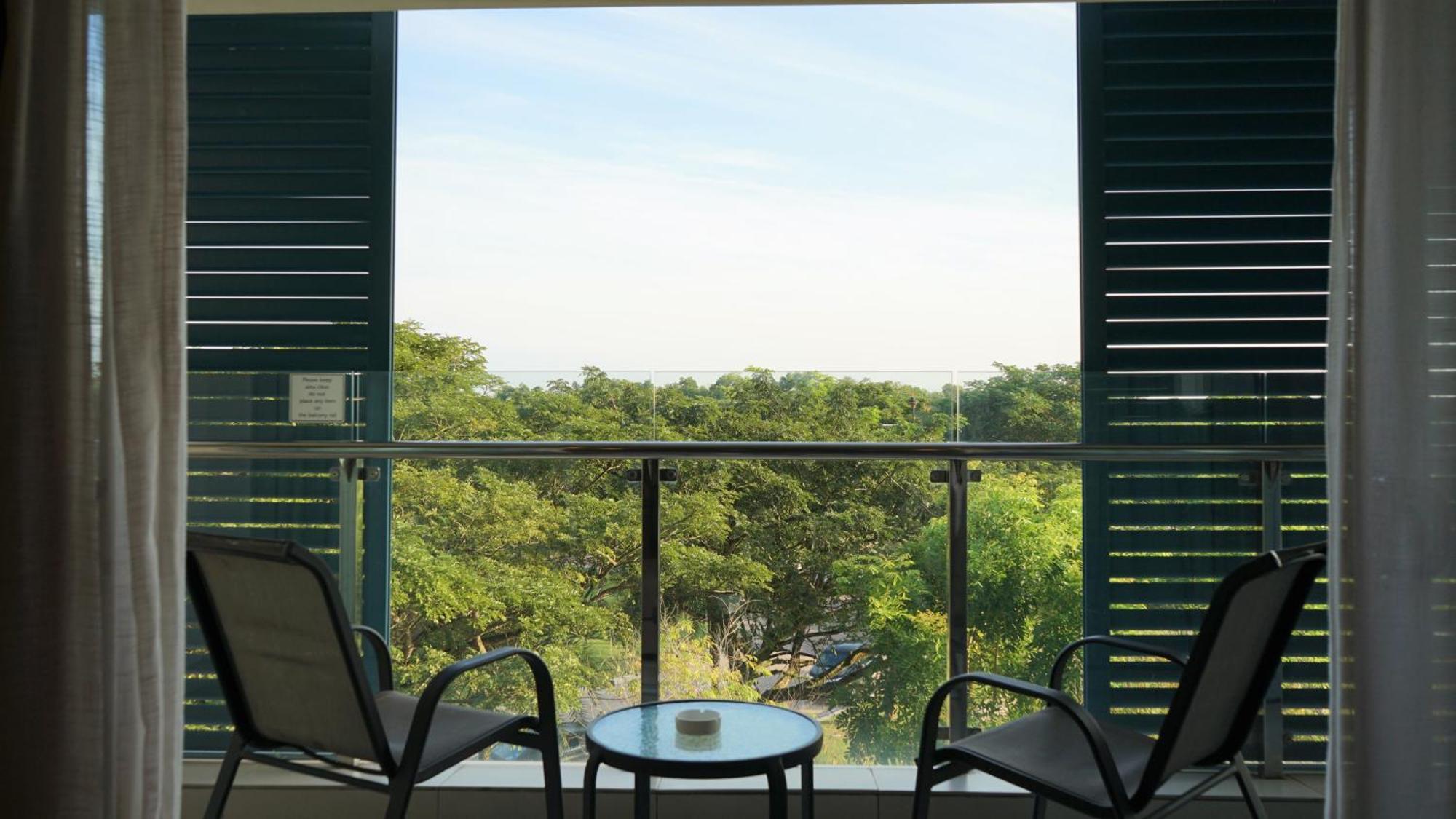 נוסג'יה Trinidad Suites Johor, Trademark Collection By Wyndham מראה חיצוני תמונה